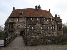 Burg-Vischering-6.jpg